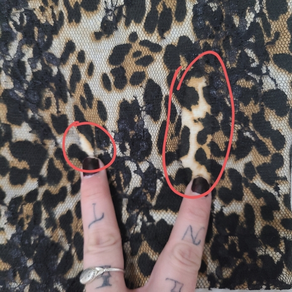 Max & Co. leopard and lace pencil skirt - Picture 6 of 8